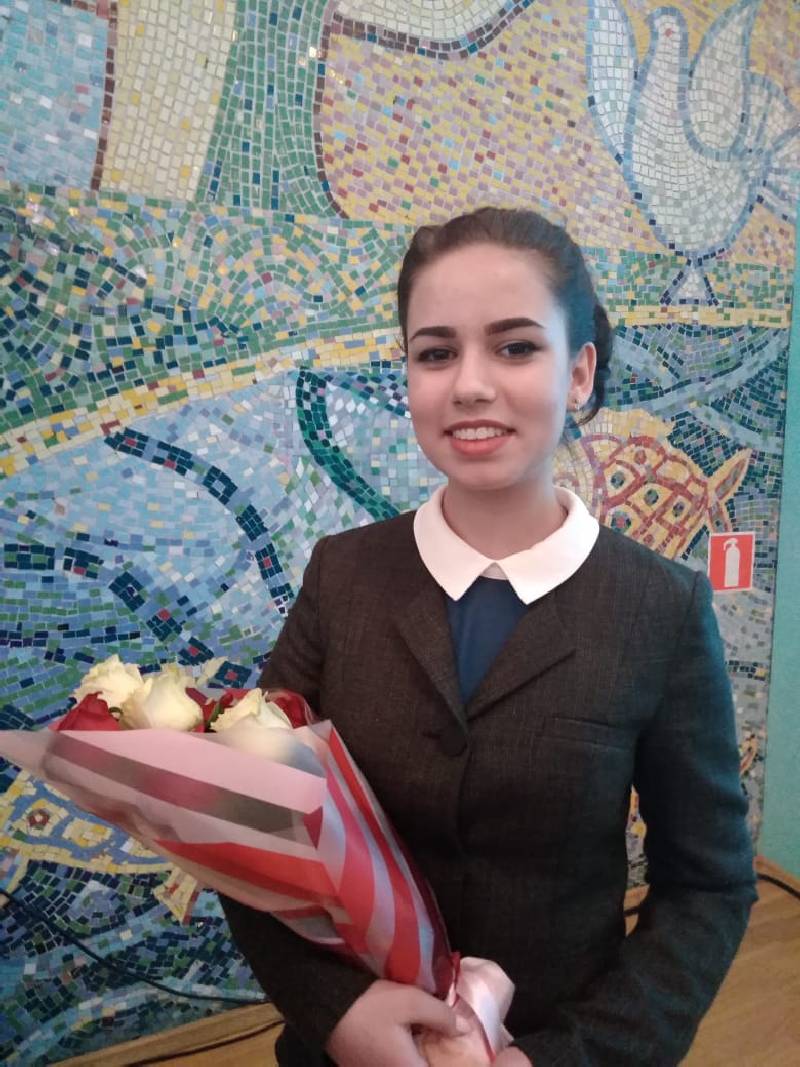 ВПЕРВЫЕ ПОБЕДУ В РЕСПУБЛИКАНСКОМ КОНКУРСЕ  «УЧЕНИК ГОДА» ОДЕРЖАЛА РУЗАЕВСКАЯ ШКОЛЬНИЦА