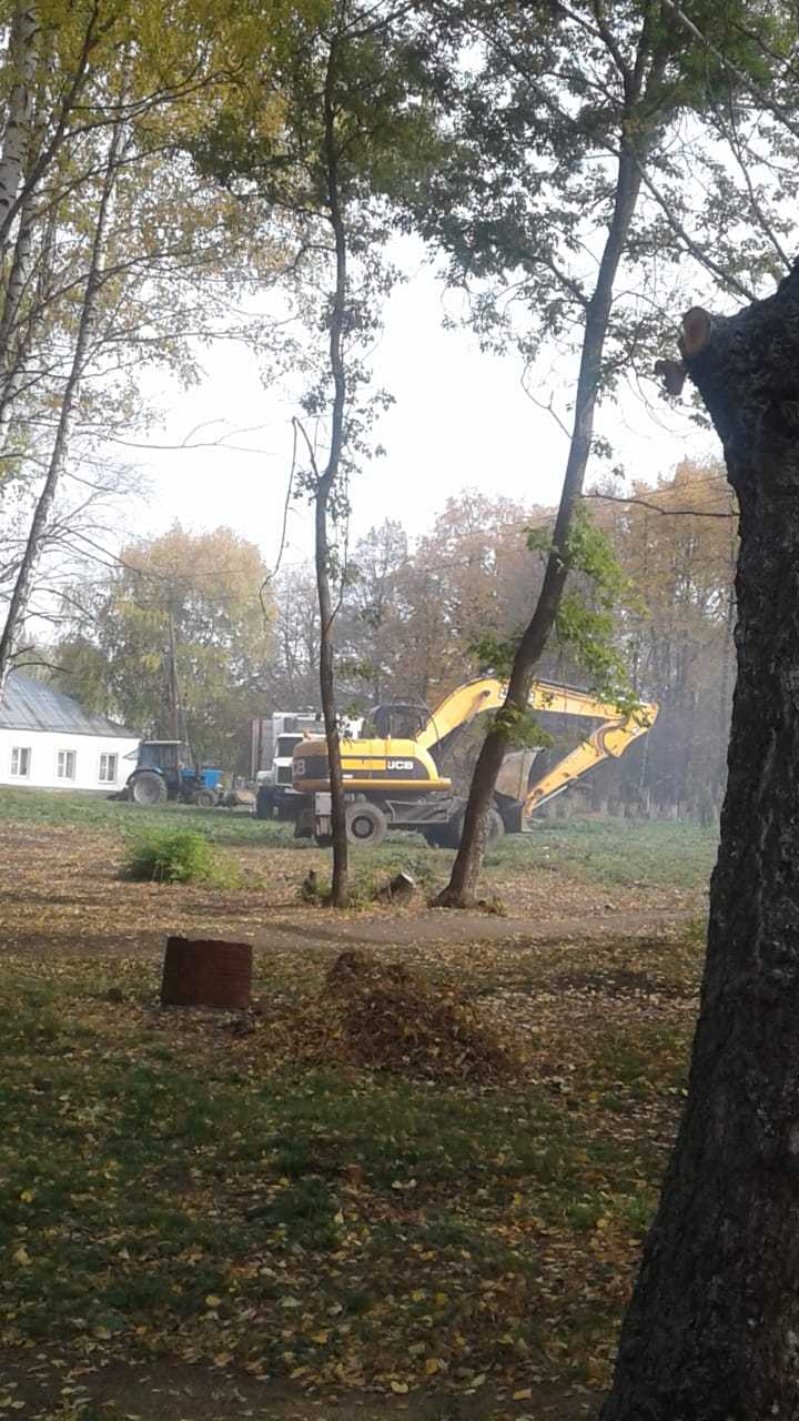 Службами ООО "Межрайгаз" и ООО "Ростелеком" произведены работы по подключению газа и связи, которые в последствие будут необходимы для функционирования работы "Красносельцовского ФАПА"