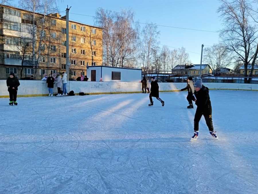 В РУЗАЕВКЕ БУДУТ ЗАЛИТЫ ТРИ КАТКА