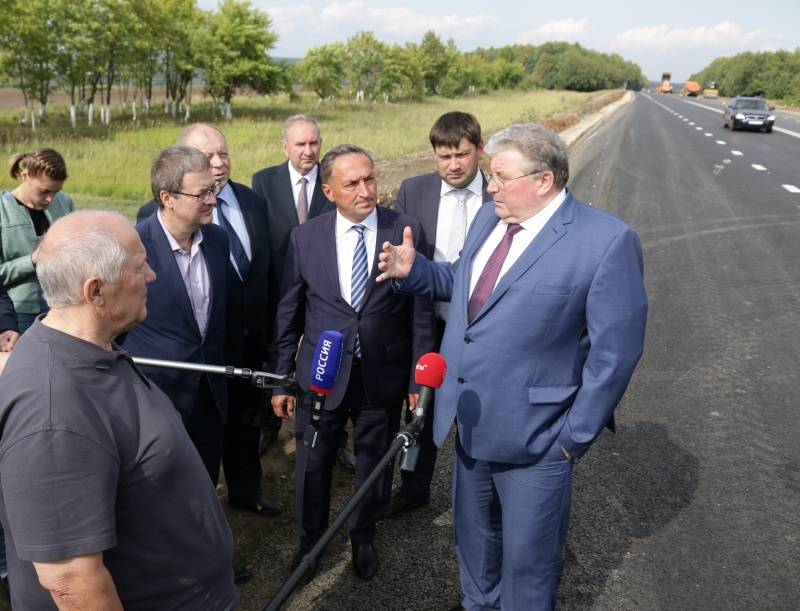 ГЛАВА МОРДОВИИ ВЛАДИМИР ВОЛКОВ: «ВСЕ ДОРОЖНЫЕ ОБЪЕКТЫ В РАМКАХ НАЦПРОЕКТА БУДУТ ПОСТРОЕНЫ ВОВРЕМЯ»