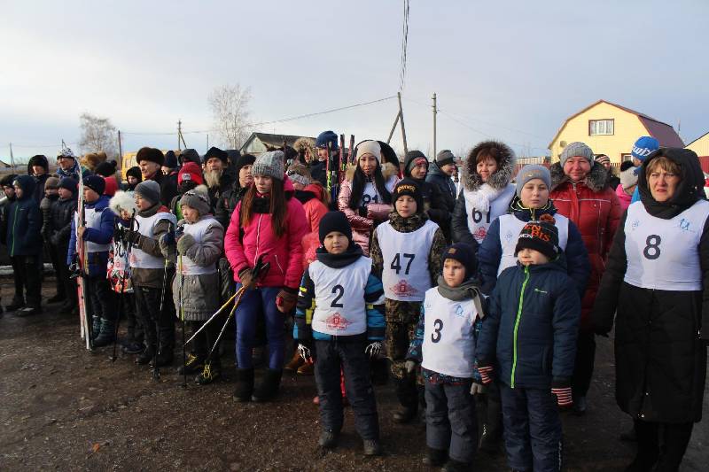 8 января в селе Архангельское Голицыно прошли ежегодные рождественские лыжные гонки, в которых приняли участие спортсмены от 4 до 80 лет