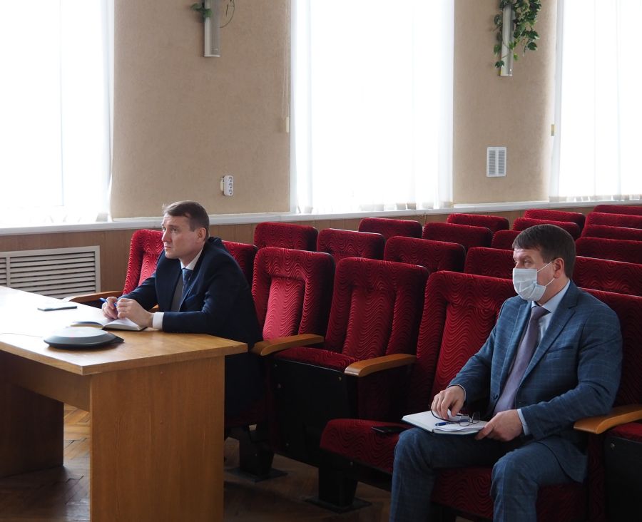 АРТЁМ ЗДУНОВ — О СФЕРЕ ЖКХ: «НУЖНО РАБОТАТЬ СИСТЕМНО, А НЕ ДЫРЫ ЗАКРЫВАТЬ»