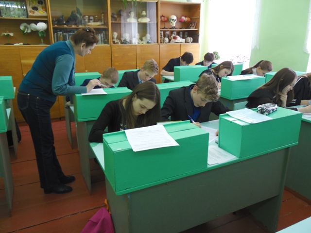 ВРАЧИ, ПЕДАГОГИ И СВАРЩИКИ