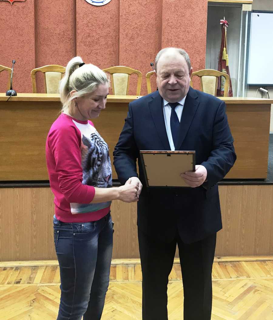 МОЛОДЫМ СЕМЬЯМ ВРУЧИЛИ ЖИЛИЩНЫЕ СЕРТИФИКАТЫ