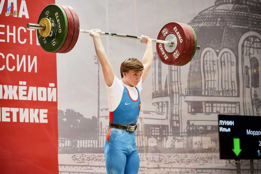 РУЗАЕВСКИЙ ТЯЖЕЛОАТЛЕТ - ПРИЗЕР ПЕРВЕНСТВА РОССИИ ПО ТЯЖЕЛОЙ АТЛЕТИКЕ