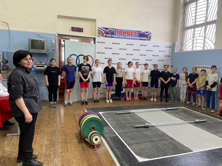 РУЗАЕВСКИЕ ТЯЖЕЛОАТЛЕТЫ ЗАВОЕВАЛИ БОЛЬШУЮ ЧАСТЬ ПРИЗОВЫХ НАГРАД