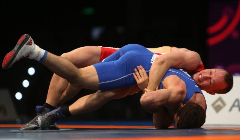 «СЕРЕБРО» СЕРГЕЯ ЕМЕЛИНА