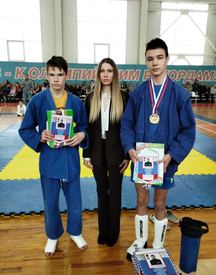 В РУЗАЕВКЕ СОСТОЯЛСЯ ТУРНИР ПАМЯТИ КАВАЛЕРА ТРЕХ ОРДЕНОВ МУЖЕСТВА АНДРЕЯ КУЗНЕЦОВА