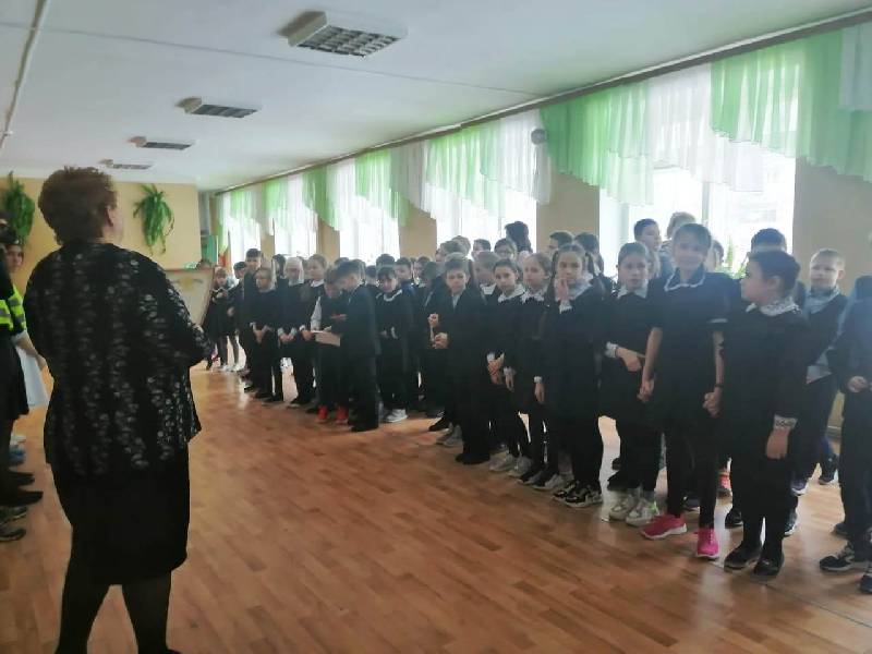 СОТРУДНИКИ ГОСАВТОИНСПЕКЦИИ Г. РУЗАЕВКА ПРОВЕЛИ КВЕСТ ПО ПДД