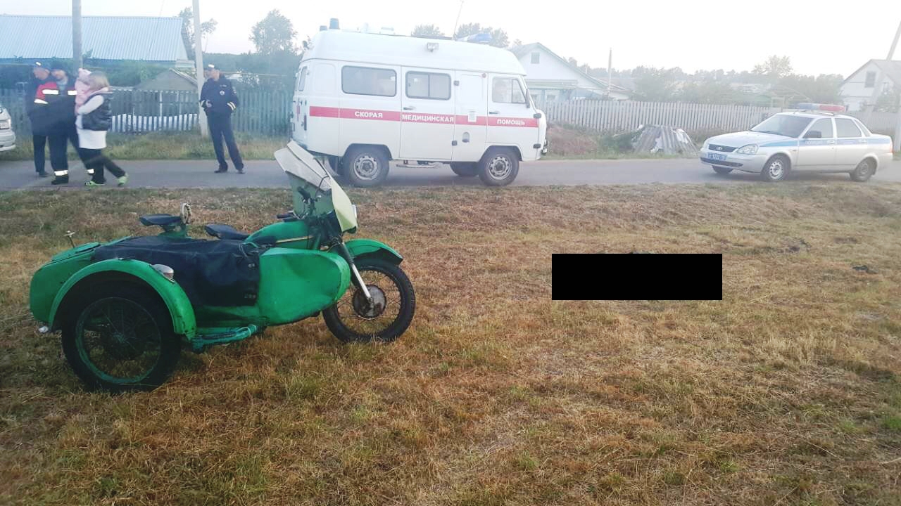 ВОДИТЕЛЬ МОТОЦИКЛА ПОГИБ НА МЕСТЕ ДТП