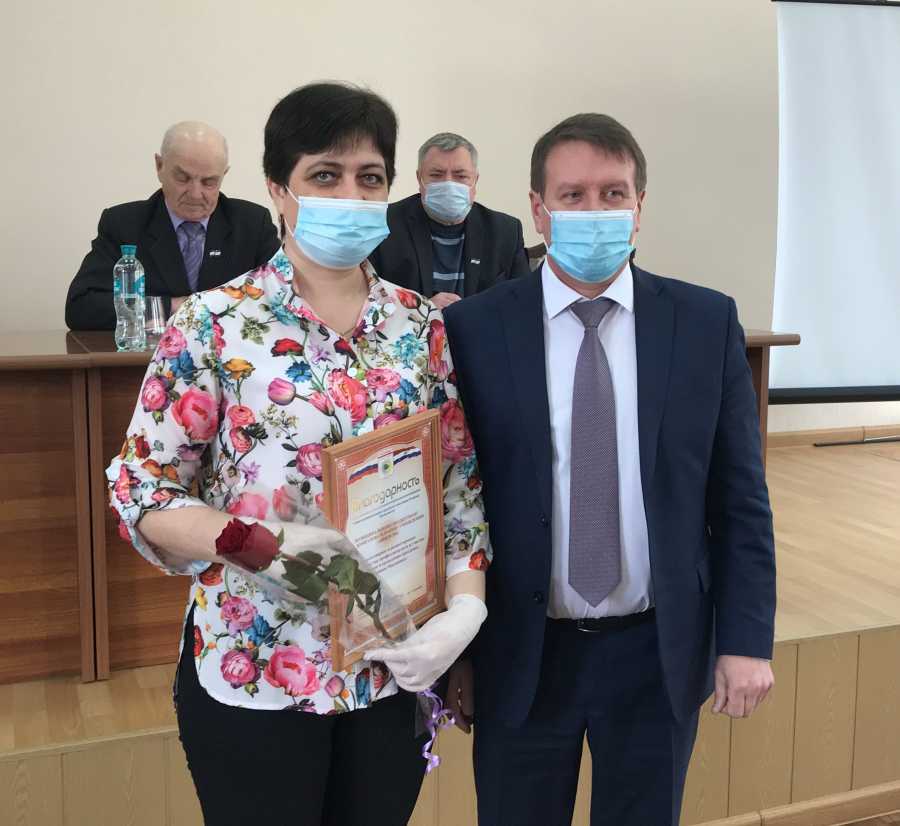 СЕМЬ ВОПРОСОВ РАССМОТРЕЛИ ДЕПУТАТЫ НА ОЧЕРЕДНОЙ СЕССИИ