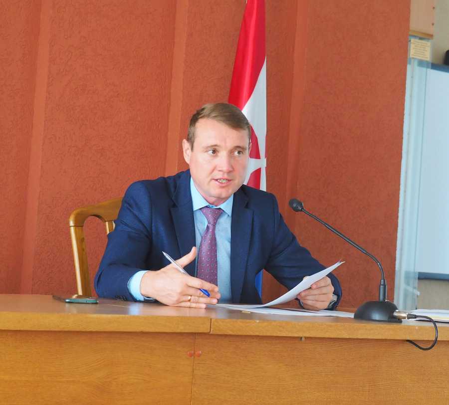 НА ЗАСЕДАНИИ КЧС ОБСУДИЛИ ДОПОЛНИТЕЛЬНЫЕ МЕРЫ ПО ОБЕСПЕЧЕНИЮ ПОЖАРНОЙ БЕЗОПАСНОСТИ