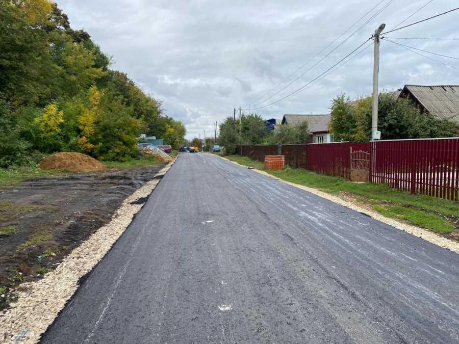 В РУЗАЕВСКОМ РАЙОНЕ ПРОДОЛЖАЕТСЯ МАСШТАБНЫЙ РЕМОНТ ДОРОГ