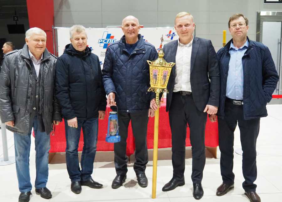 БЛАГОДАТНЫЙ ОГОНЬ – В РУЗАЕВКЕ