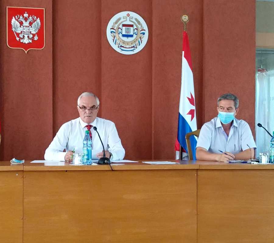 НА СЕССИИ БЫЛИ ВНЕСЕНЫ ИЗМЕНЕНИЯ В РЯД ДОКУМЕНТОВ