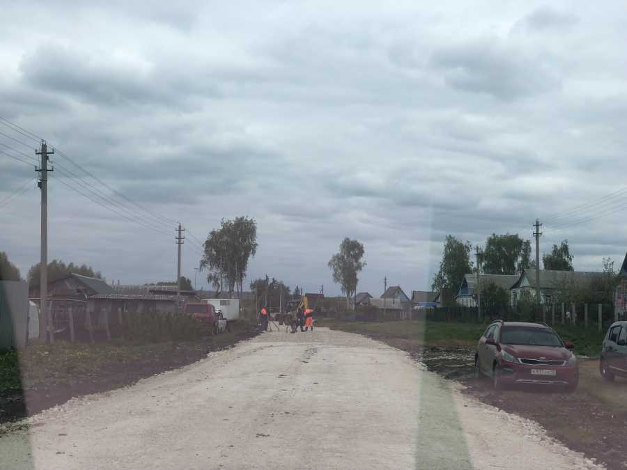 В селе Арх-Голицыно продолжается ремонт дороги по улице Луначарского