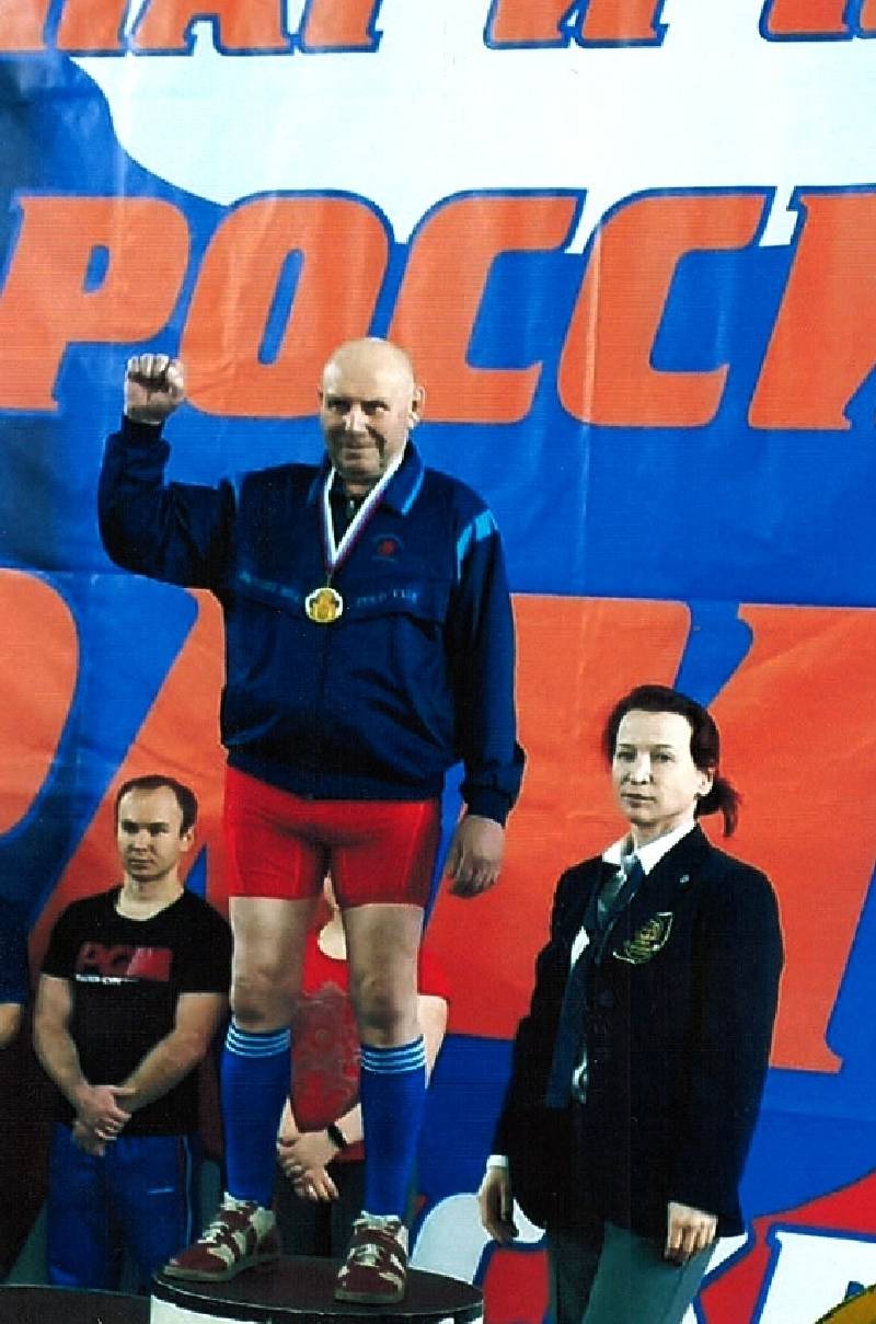 СОРЕВНУЮТСЯ ВЕТЕРАНЫ