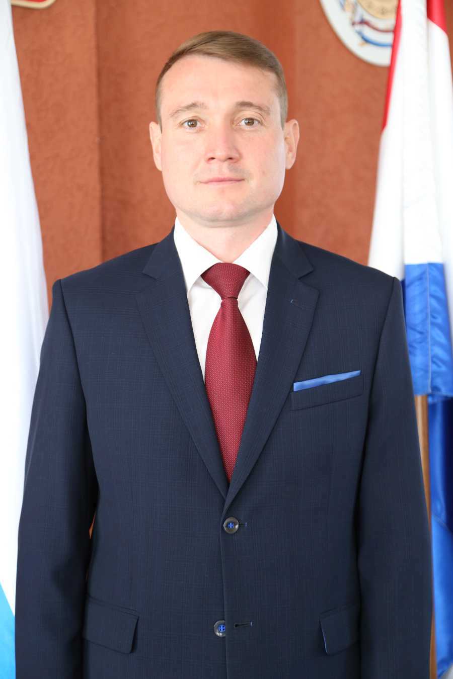 ПОЗДРАВЛЕНИЕ ГЛАВЫ РУЗАЕВСКОГО МУНИЦИПАЛЬНОГО РАЙОНА АЛЕКСАНДРА ЮТКИНА С ДНЕМ РАБОТНИКА МФЦ