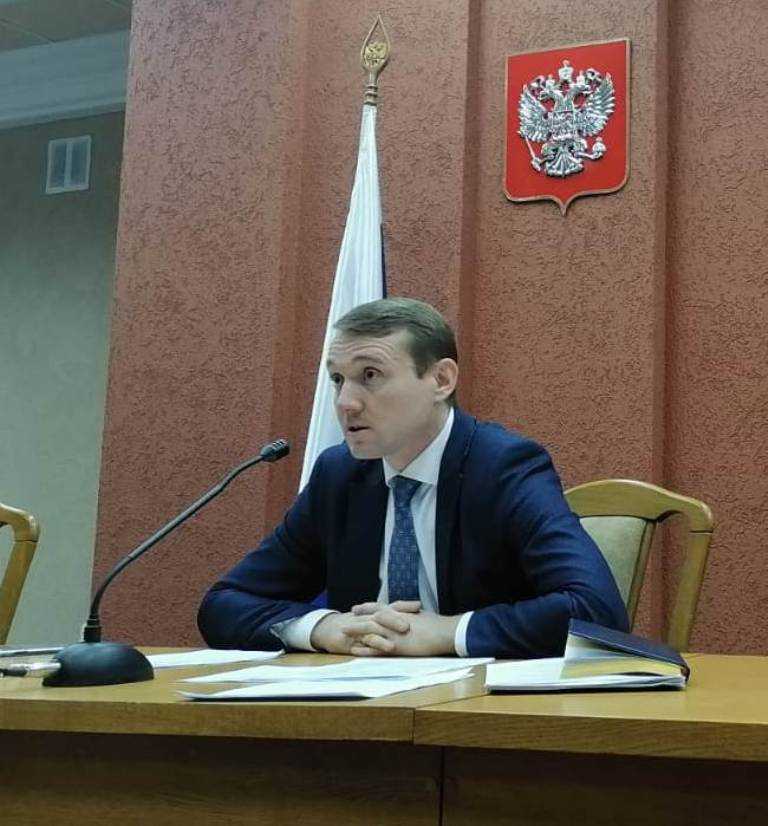 «ВСЕ ОБРАЩЕНИЯ ЖИТЕЛЕЙ ПО ПРОБЛЕМАМ С ТЕПЛОМ ДОЛЖНЫ БЫТЬ ВЗЯТЫ НА КОНТРОЛЬ И ОТРАБОТАНЫ»