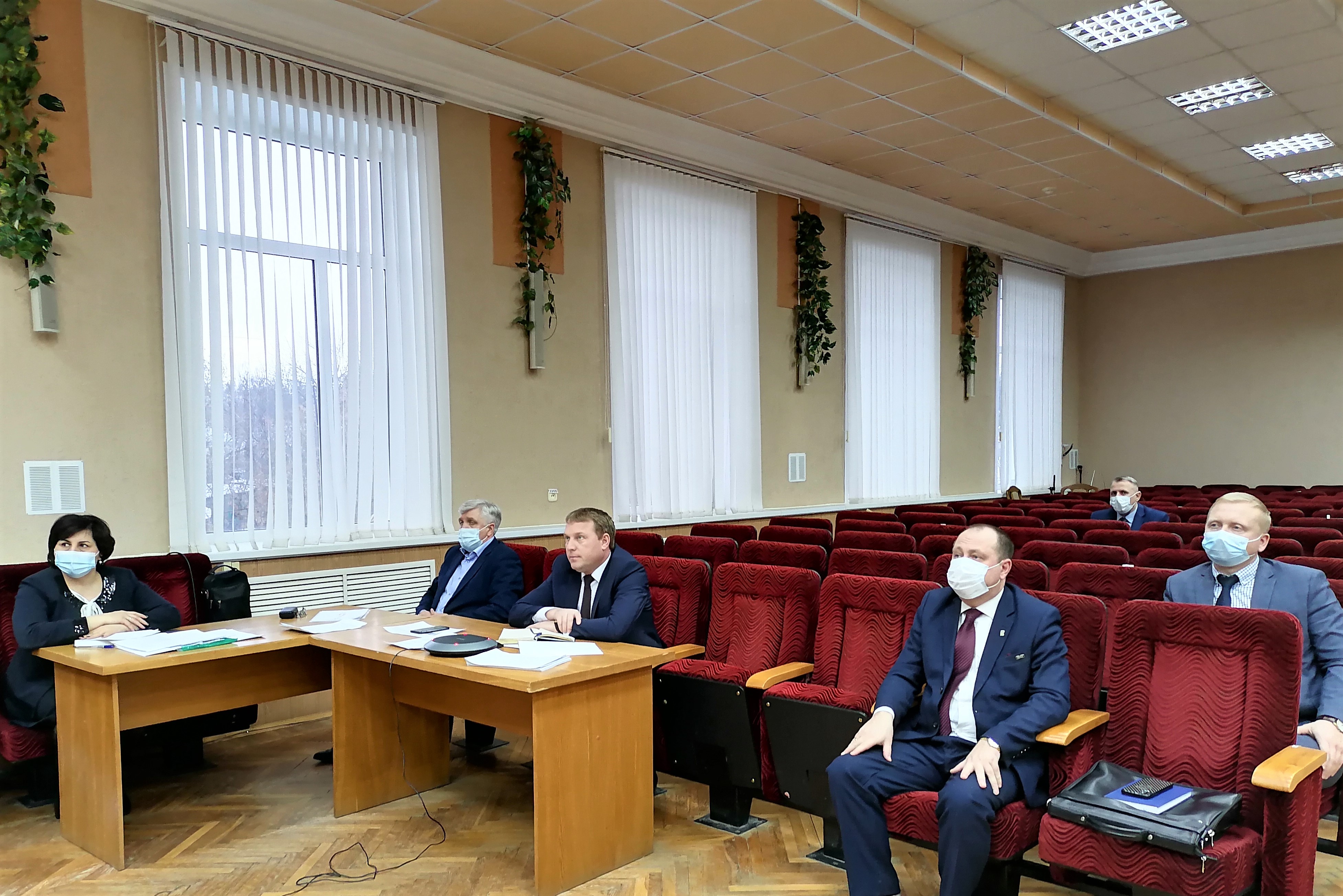 ЧИСЛО ЗАБОЛЕВШИХ КОРОНАВИРУСОМ УМЕНЬШАЕТСЯ