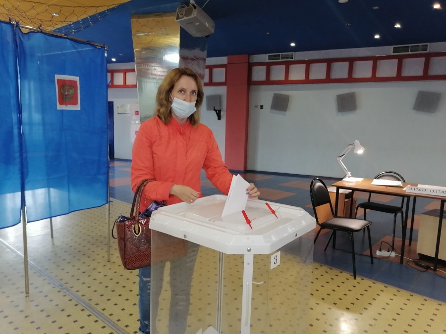 В РУЗАЕВСКОМ РАЙОНЕ НА ВСЕХ 11 УЧАСТКАХ АКТВИНО ПРОХОДИТ ПРЕДВАРИТЕЛЬНОЕ ГОЛОСОВАНИЕ «ЕДИНОЙ РОССИИ»