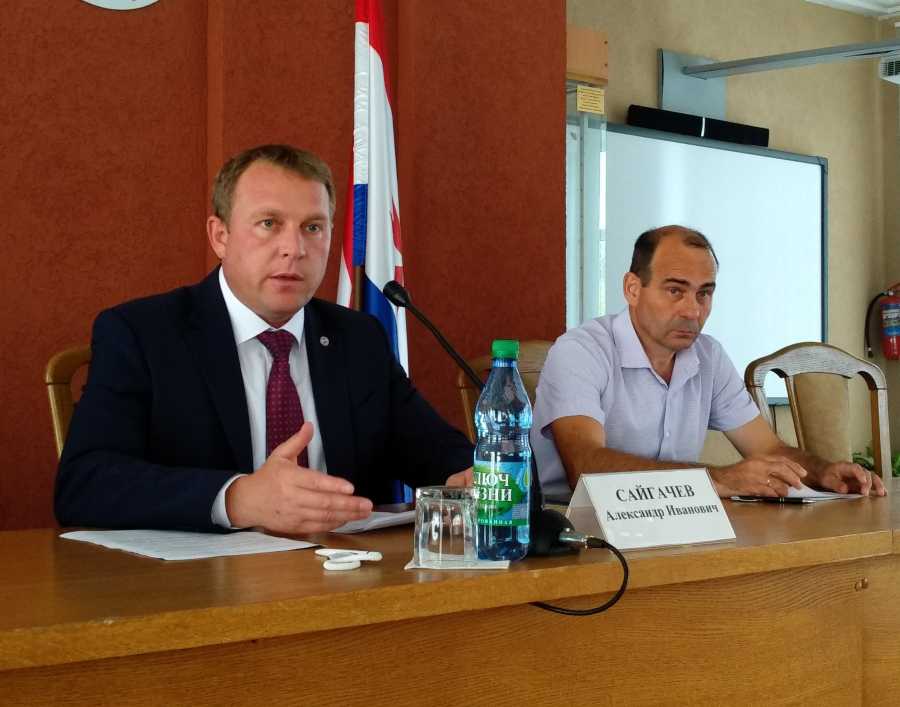 ГОТОВНОСТЬ ОБРАЗОВАТЕЛЬНЫХ УЧРЕЖДЕНИЙ И МЕРЫ БЕЗОПАСНОСТИ В ДЕНЬ ЗНАНИЙ ОБСУДИЛИ НА ЗАСЕДАНИИ АНТИТЕРРОРИСТИЧЕСКОЙ КОМИССИИ